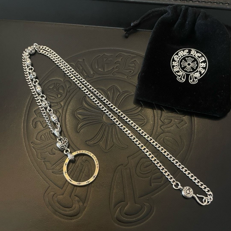 Ch*0me He**ts necklaces